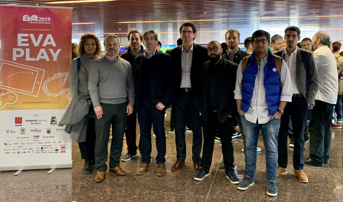 GLOBA_PBA's tweet photo. #DiegoCagliolo participó de la inauguración de la décimo sexta edición de #EVA2019, la conferencia de desarrollo de videojuegos más importante de Argentina.

Luego recorrieron la Expo junto a @MauriNavajas , @juanptripodi, @GastonMarando, @gugamayer y @BeaGuerra #GLOBA @adva_vg https://t.co/IUjs3bGKeg