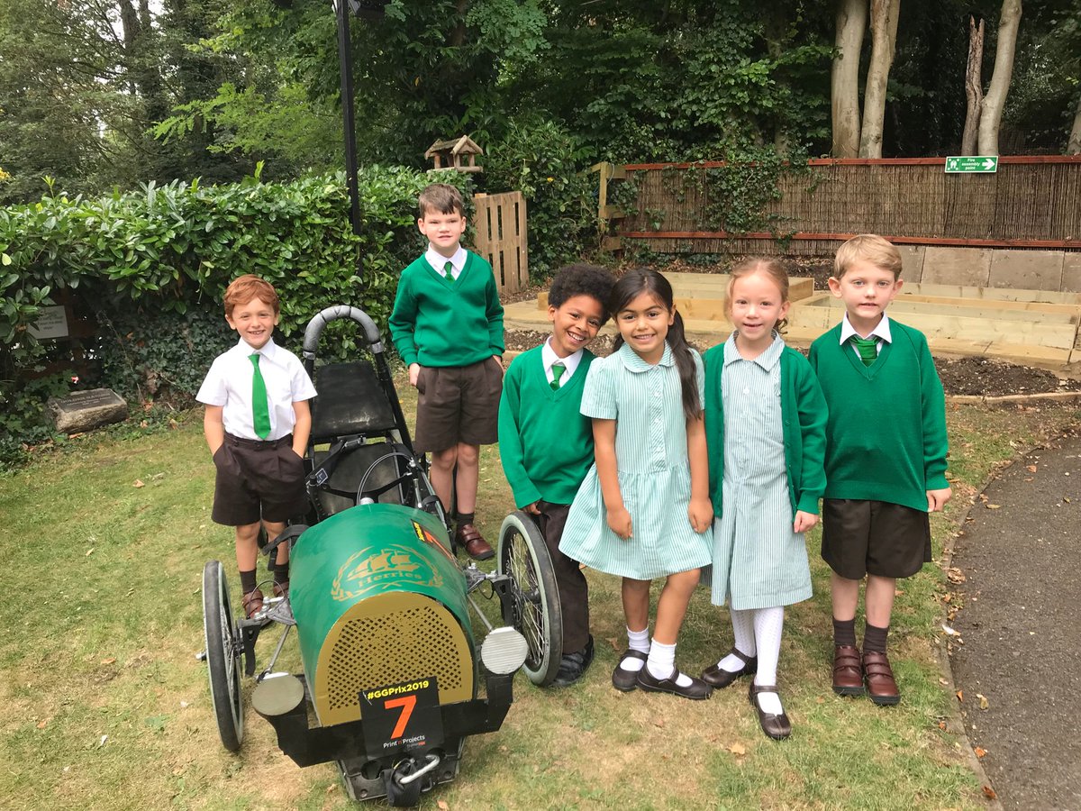 Herries_School's tweet photo. “Toad on the Road” team talked to the children about the Gravity Grand Prix &amp; how they worked as a team &amp; managed to adapt the Kart throughout the afternoon, so by the 3rd attempt we were 2nd fastest &amp; the materials used to help us go super fast and how gravity helped. #STEM https://t.co/ZvtGWMexDo