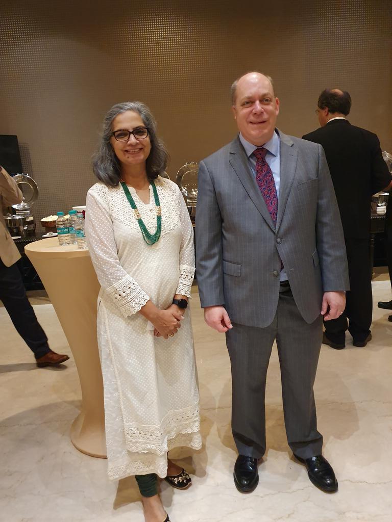 RubinaMazhar's tweet photo. Welcome new consul general Joel Reifman US consulate Hyderabad. #usconsulgeneral #hyderabad #dinnerevent #usaconsulate. https://t.co/lNRG5Qd25a