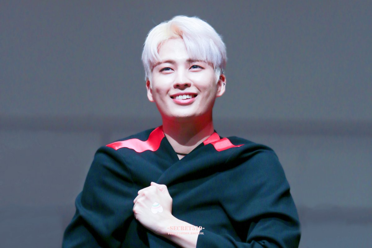 minsooarchive's tweet photo. 190901 ☀️ secret519 https://t.co/Lab1ra0A7M