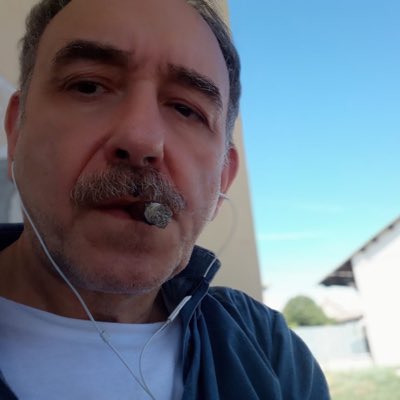 qualeformaggio's tweet photo. #NuovaFotoProfilo https://t.co/8k0A68A7lS