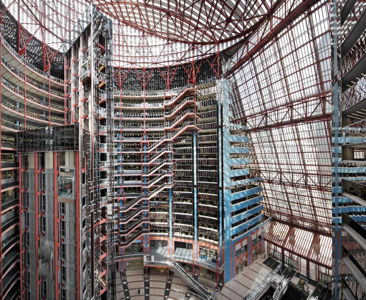 Perhaps the world’s greatest postmodern Civic Building, Helmut Jahn’s State of Illinois Center (1985) in Chicago is, like many buildings of this period, under threat of demolition...-Second photo from  https://archpaper.com/2018/11/sale-of-chicagos-iconic-thompson-center-delayed-through-2019/ first unknown source