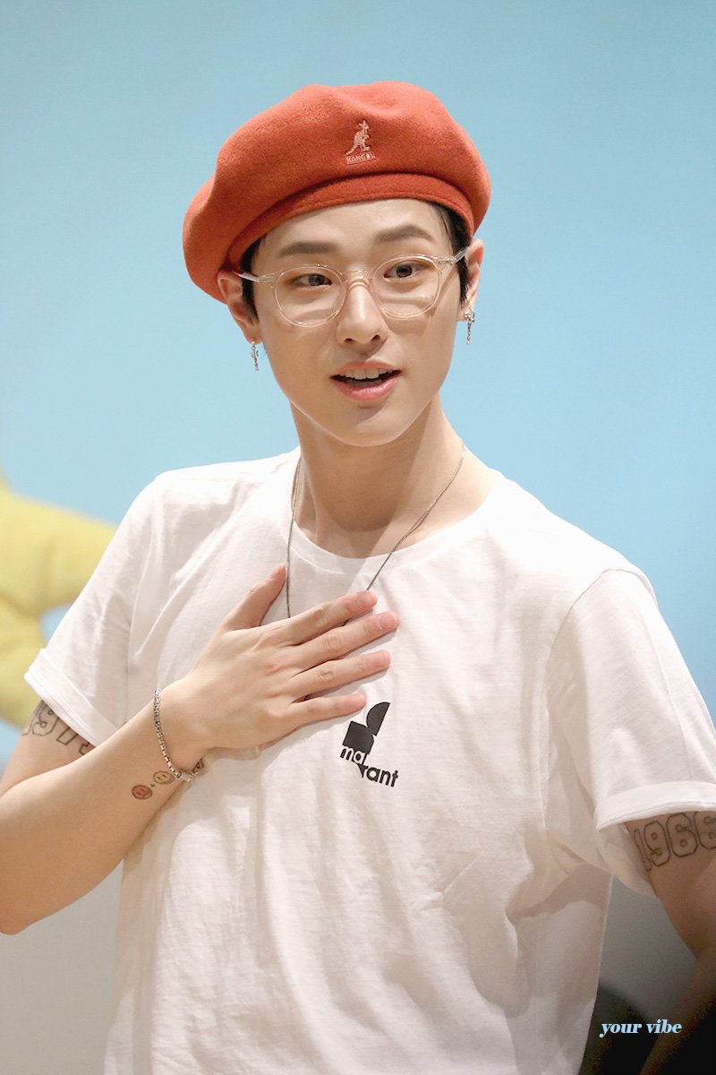 EEW97BWU8AAMB0D?format=jpg&name=medium