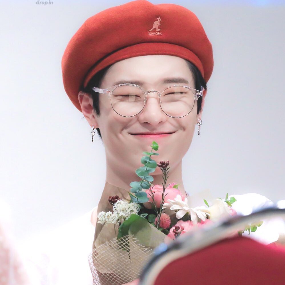 babecsyi's tweet photo. Cho Seungyoun is truley a bias wrecker AAAAAA I KENAT. Marupok ako hays😂 https://t.co/6p63KapAX2