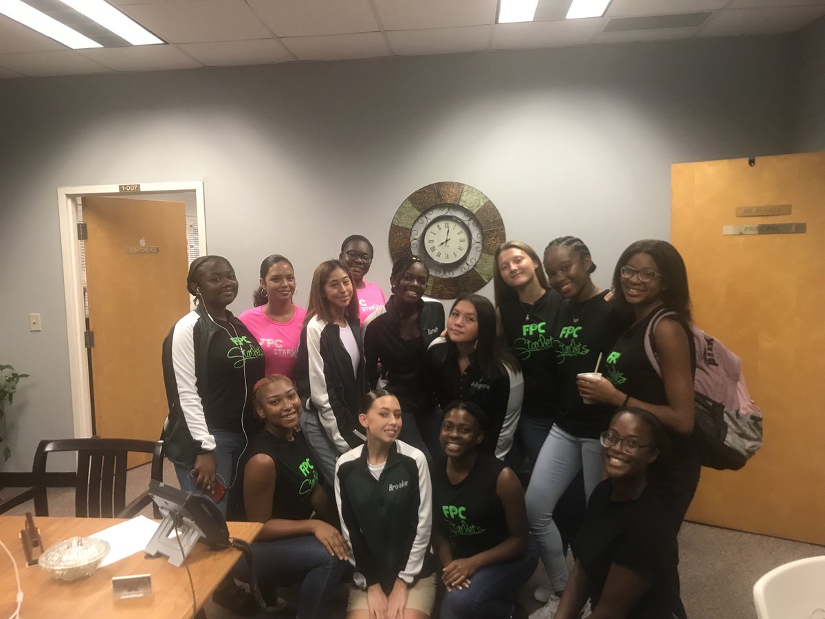 jrussell_t's tweet photo. Thank you Starlets for singing the FPC Fight Song on our Friday morning announcements. @FPCHS @FPCStarlets @FlaglerSchools #FPCPride https://t.co/Z1BQZU0EHH