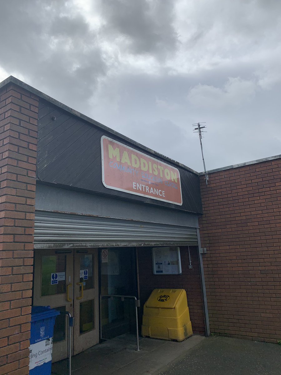 allan_LGBTYS's tweet image. Out to #Maddiston Community Centre today to chat with @FalkirkCLDYouth about the @LGBTYS #charter 😀 A fantastic group of CLD staff who asked loads of good questions about the charter 💜 @falkirkcouncil