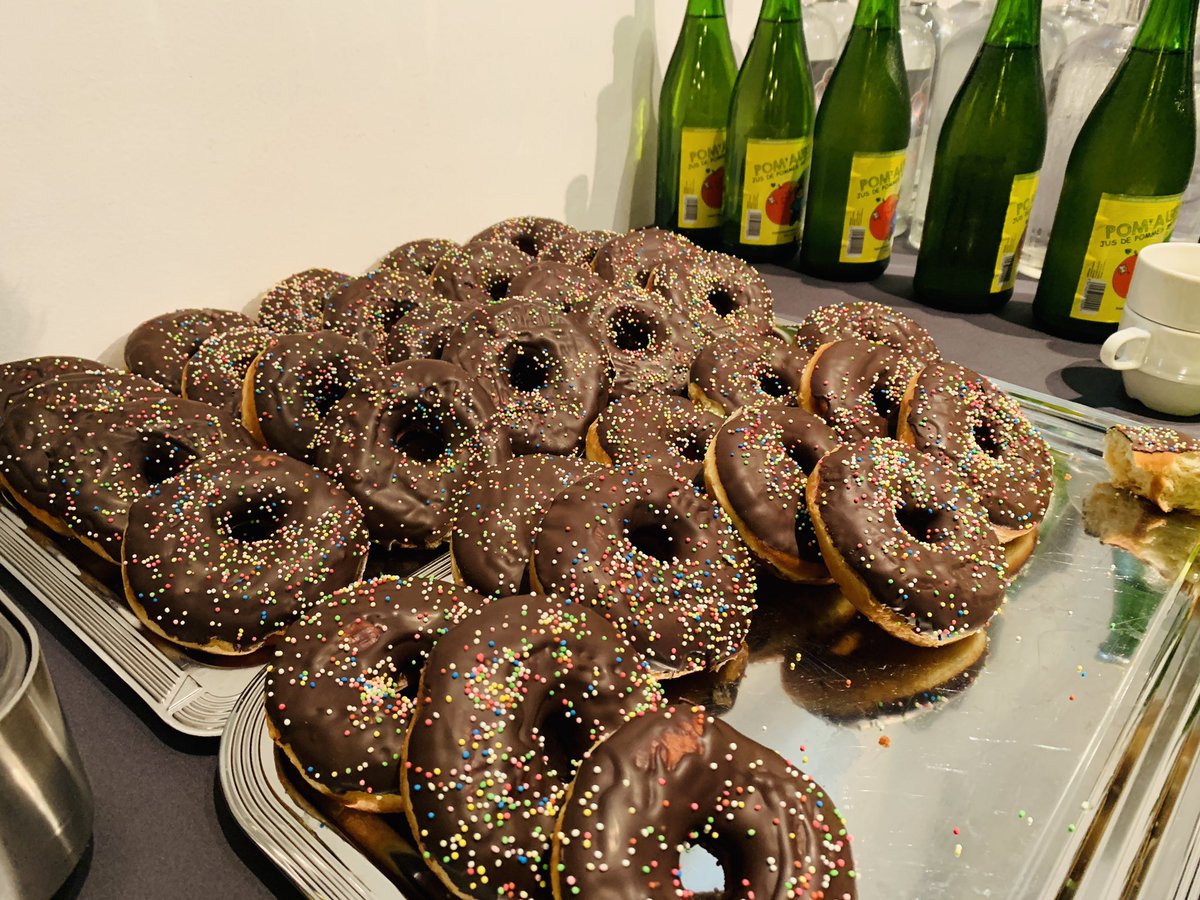 Ellie Laing (@ellielaingnews) on Twitter photo Democracy done best, is democracy with donuts...<a href="/G1000org/">G1000</a> <a href="/Davidvanrey/">David Van Reybrouck</a> <a href="/ArtOLeary/">Art O'Leary</a> #g1000Eupen <a href="/newdemocracyAUS/">newDemocracy</a> Democracy done best, is democracy with donuts...<a href="/G1000org/">G1000</a> <a href="/Davidvanrey/">David Van Reybrouck</a> <a href="/ArtOLeary/">Art O'Leary</a> #g1000Eupen <a href="/newdemocracyAUS/">newDemocracy</a>