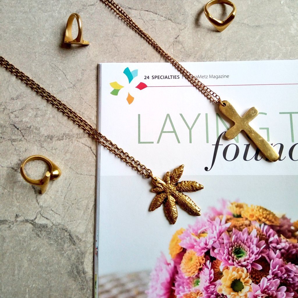 HeraStore2's tweet photo. It's a big win for Rastafarianism in #Kenya today.  We like to see such. It's a good day for social justice.

Show your solidarity.
Ouid Necklace 1200/-
Ankh Cross 1000/-

Tell a friend https://t.co/6W6U86TNiv
