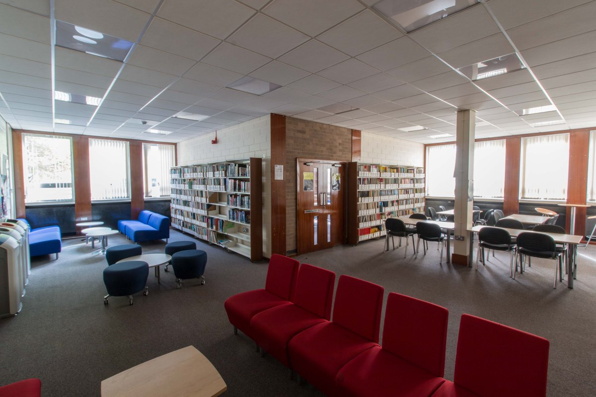 UoMLibrary's tweet image. The Library has lots of social study spaces across our sites for studying with friends. The ones here are in Kantorowich Library, the Alan Gilbert Learning Commons, and the Main Library. #UoMGetStarted
