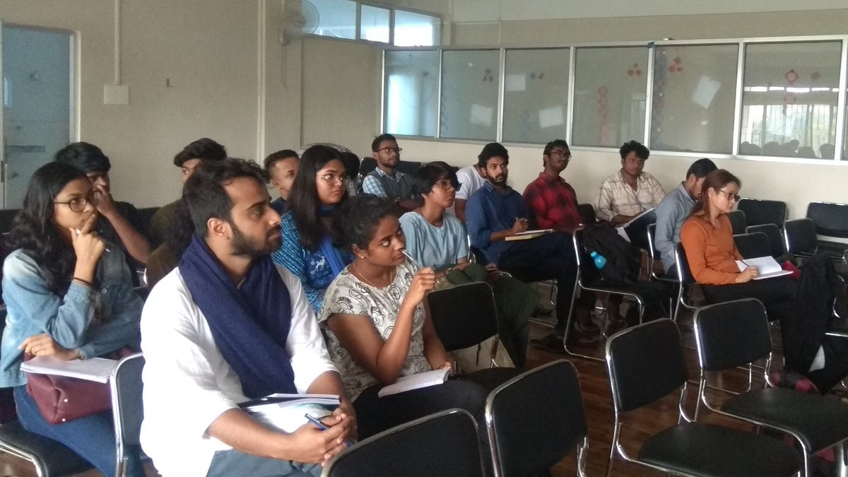 monjibmochahari's tweet photo. #Google Online Fact Checking and Data Verification Workshop at English and Foreign Language University, Shillong #IndiaGNIToT @GoogleNewsInit #DataLeads #VerificationNinja @JaiKishanSG https://t.co/RORGh7MUyn