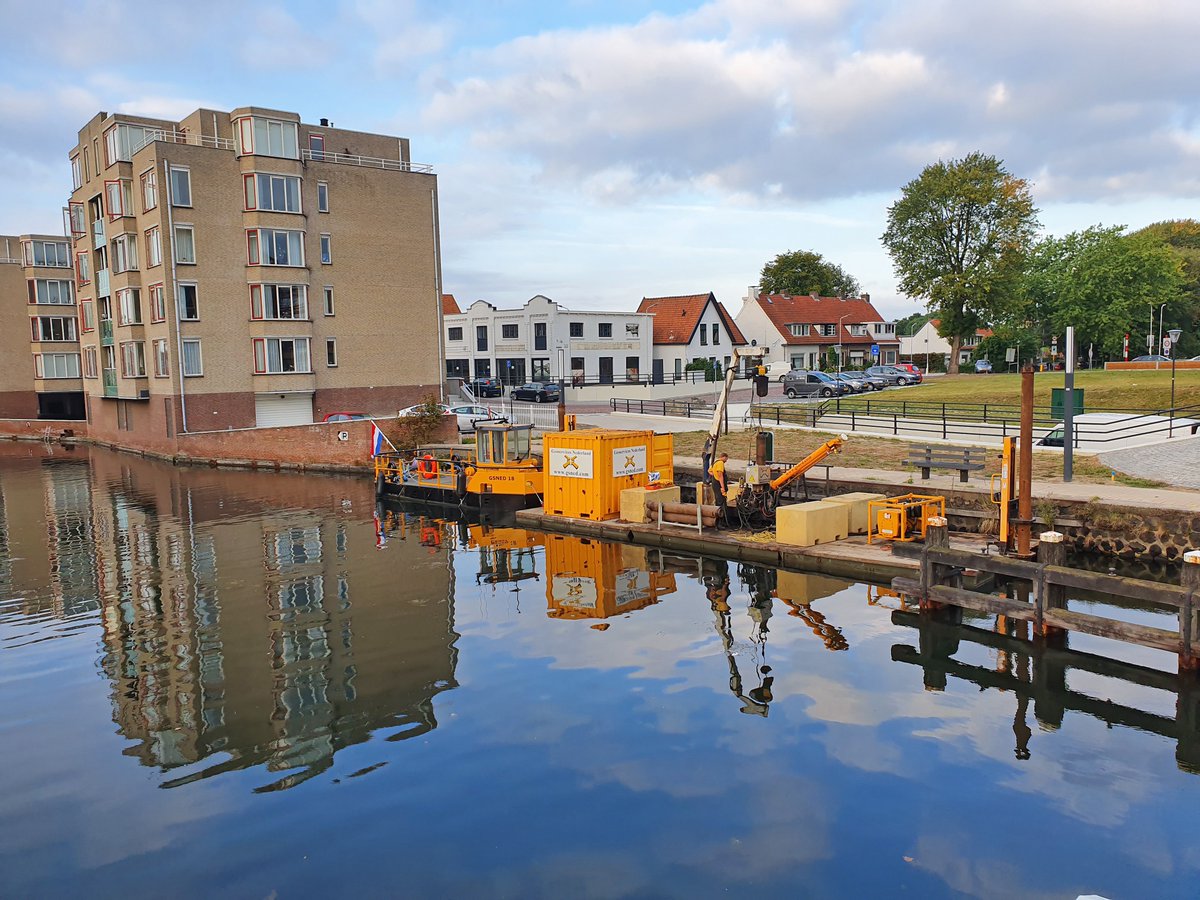GSNEDbv's tweet photo. GSNED BV heeft in opdracht van @GemeenteGoes geotechnisch bodemonderzoek uitgevoerd voor project “Jachthaven Goes”. Hiervoor hebben wij 13 sonderingen met meting van conusweerstand en lokale kleef uitgevoerd vanaf het water. #WaterSonderingen #Geotechniek
https://t.co/1feuTe5Qm9 https://t.co/BNE89j2SHx