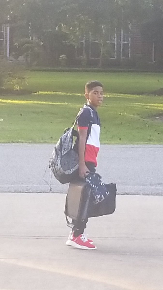 ThirdWardHE's tweet photo. My dude is growing like a plant.
11 6th grade.. 
Taco B... https://t.co/xobgB4oYpk