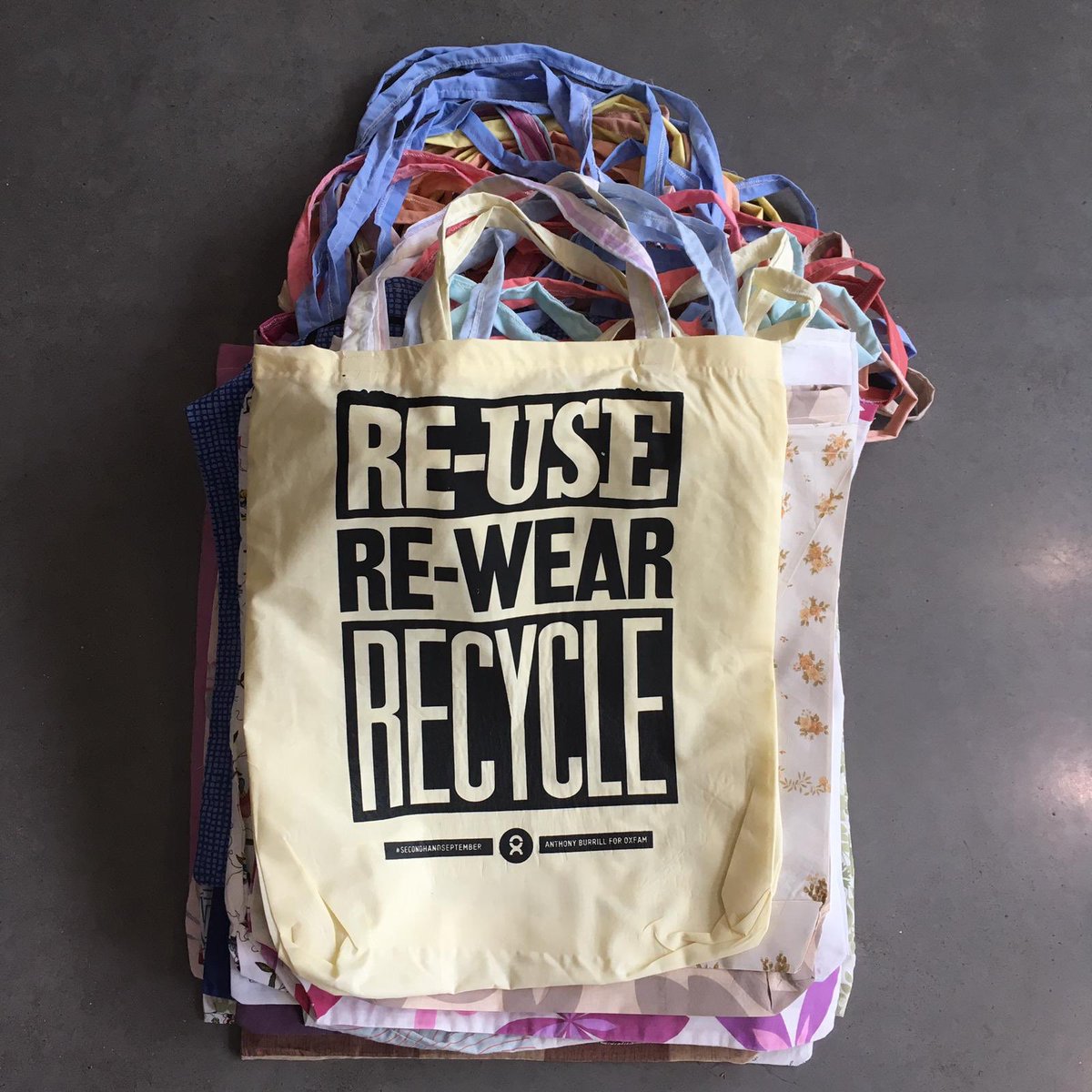 The second winner of our #SecondHandSeptember Prizedraw has been contacted. Announcement to come soon...