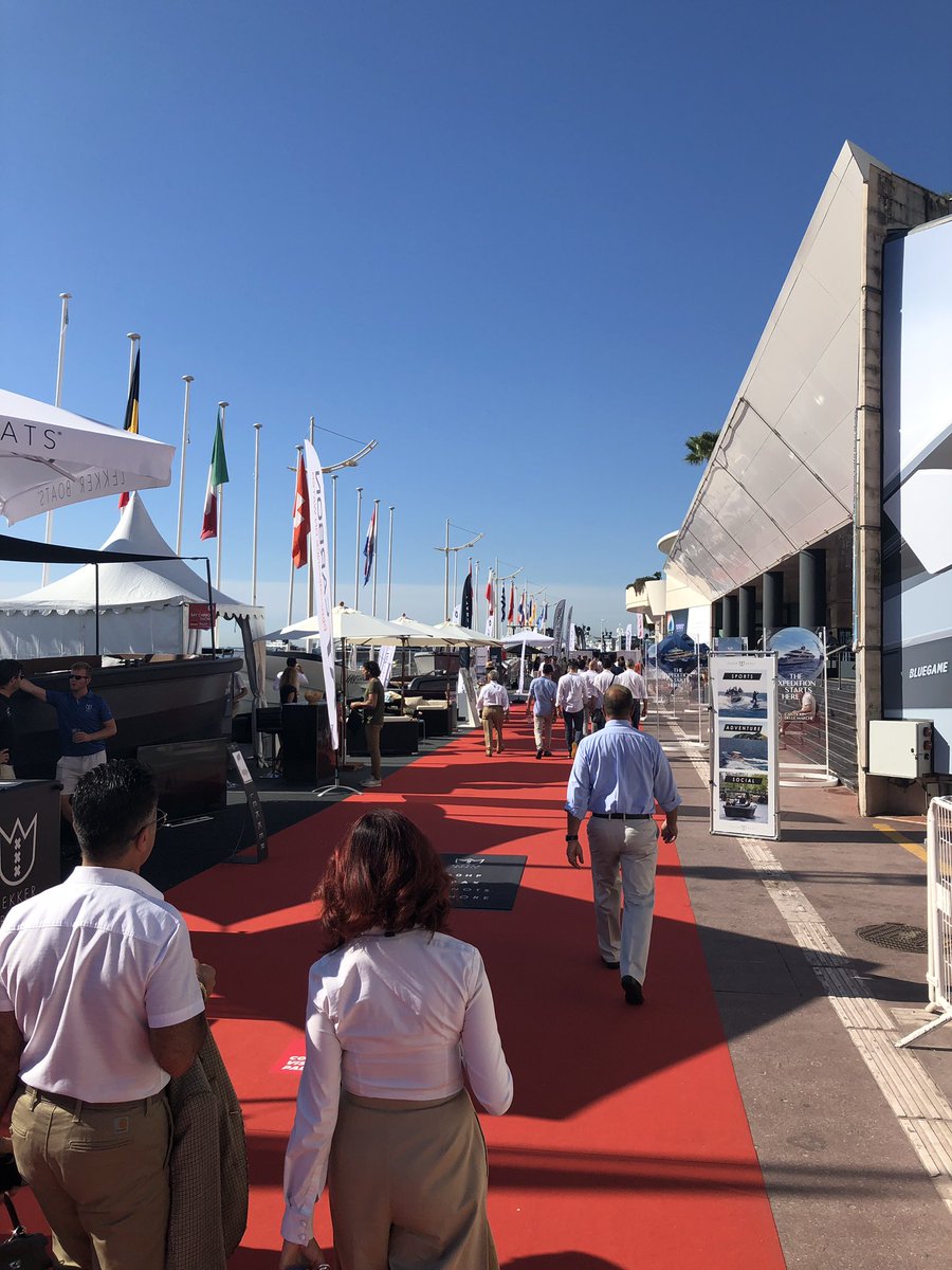 BGB SILS (@bgb_sils) on Twitter photo Great to meet up with #SILS distributors <a href="/medasiamarine/">medasiamarine</a> and <a href="/yachtalia/">YACHTALIA</a> this week <a href="/YachtingCannes/">Cannes Yachting Festival</a> Great to meet up with #SILS distributors <a href="/medasiamarine/">medasiamarine</a> and <a href="/yachtalia/">YACHTALIA</a> this week <a href="/YachtingCannes/">Cannes Yachting Festival</a>