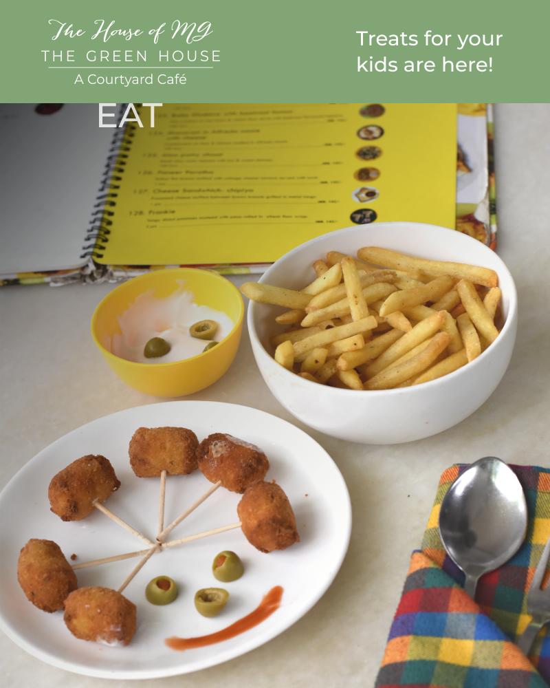 TheHouseofMG's tweet photo. Making food exciting for your Kiddos. We have meals for your little ones and they can enjoy their own menu and delicious eats.

Get them here to try our Kids Menu!

#KidsSnacks #HealthySnack #SnackTime #Nutrition #MummyBlogger #KidsFood #KidsMenu #HealthySnacksForKids #FingerFood https://t.co/oWEJjdjAt2