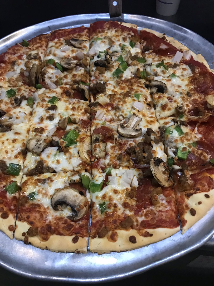 HendersonMrBs's tweet photo. #FreePizzaFriday is here! Hit that RT button for your chance to win a free large one topping from Mister B’s! Must follow to win https://t.co/5uZz644pJz
