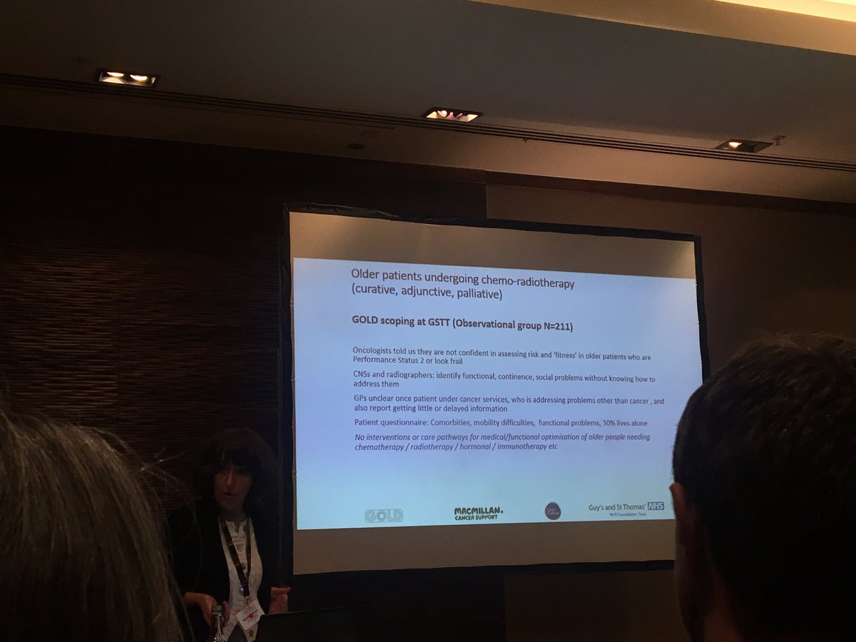 syeepei's tweet photo. A group of uro-oncologists (proper and wannabes) have gathered to learn about geriatric oncology. So impt as we see older and older patients, cos frankly, this is about practicing good medicine isnβt it? #BUG16 https://t.co/PpFoXnUiUY