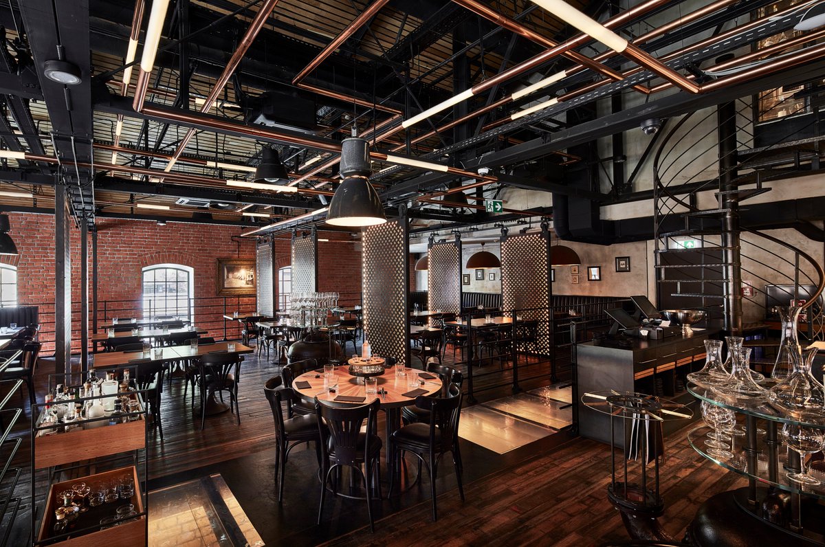 Go2Warsaw on Twitter: "👍 Congratulations to ZONI Restaurant, nominated to  #WorldInteriorNews Awards for its interior design. ZONI is situated in a  historic rectification building in the former vodka distillery – #Koneser (# Warsaw