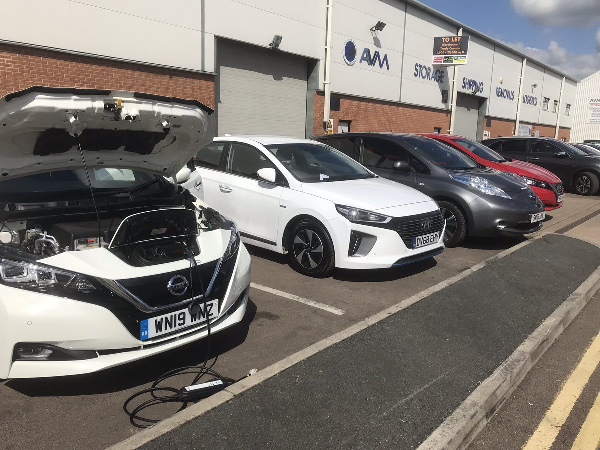 They say time flies when your having fun, which is so true for all <a href="/cleevelyev/">Cleevely Ev</a> can,t believe this was nearly a week ago. But if you need some #EV socialising this weekend check out the <a href="/OxonEVs/">OxonEVs</a> event #EVsByTheWater Sunday at 1pm