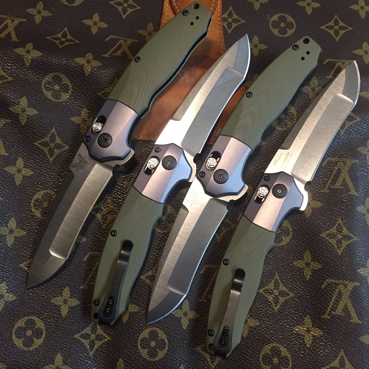 RazorSharp2012's tweet image. Benchmade Vector 496 Flipper🔪🔪🔪 Available September 20th three first production models in stock
@razorsharpunlimited 🔪🔪🔪🔪 #folders #axislock #flipper #assisted #Benchmade #Vector #knifesale #compoundgrind #knifecommunity #knifefriday #louisvuitton #knives @BenchmadeKnives