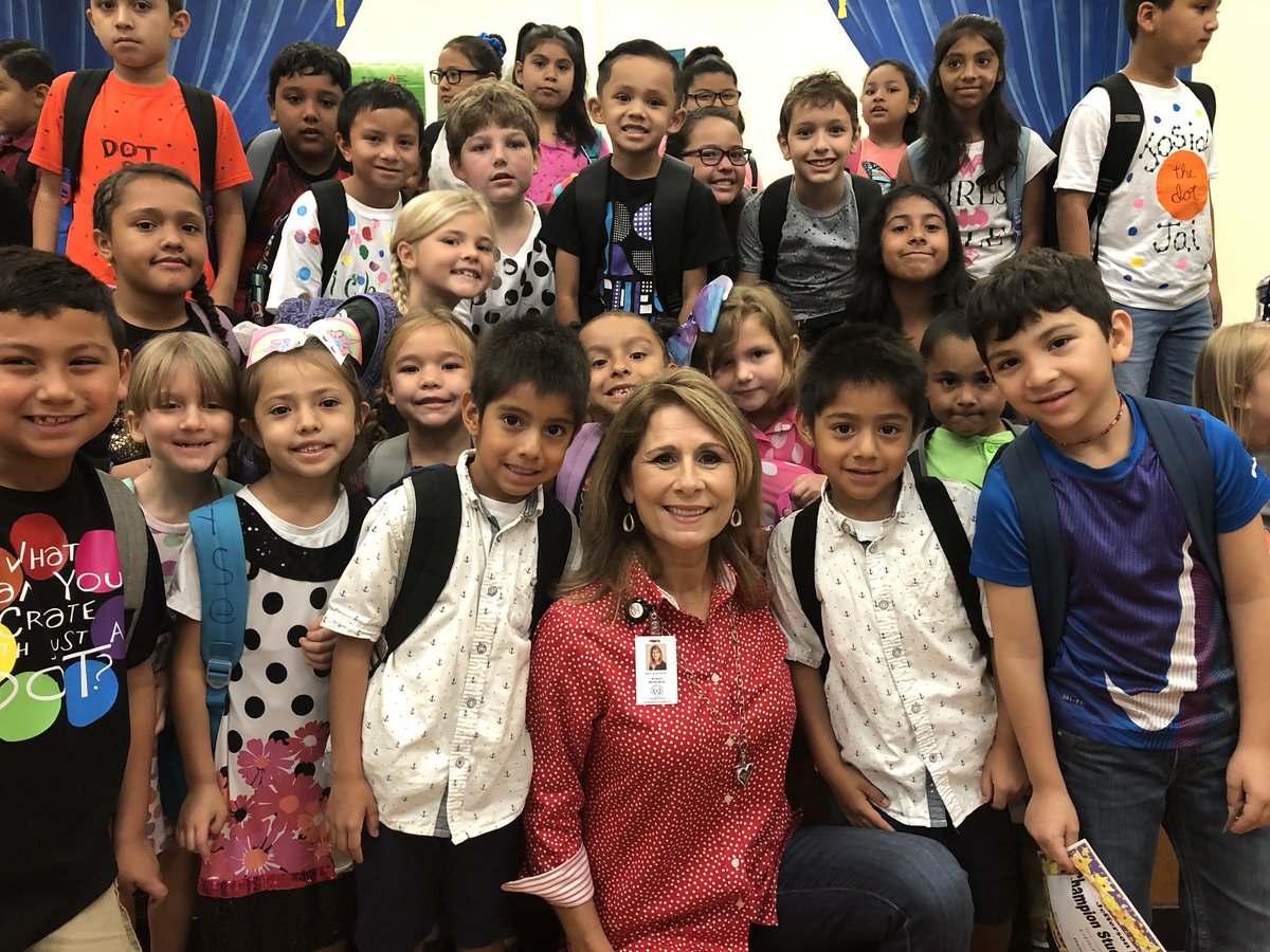 dotthecoach's tweet photo. I had the best time this morning reading The Dot book to Jefferson Elementary School . Super students and super staff!!!!! #MatadorFamily  #NationalDotDay https://t.co/TYuC9jv7vb