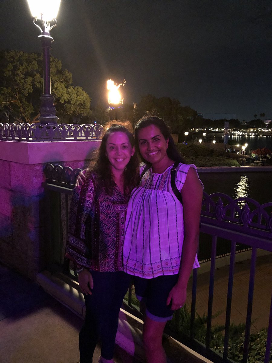 Celebrating the best of the best at the Paragon awards #R15ing2Great <a href="/CJSpittal/">Cortney Spittal</a> <a href="/ABCPharmD/">AC</a> @RunLaughLive @RunLaughLive <a href="/dmohlcvs/">David Mohl</a> <a href="/FrankGCVSHEALTH/">Frank Gallagher</a> <a href="/mbastarache_CVS/">Mark Bastarache</a>