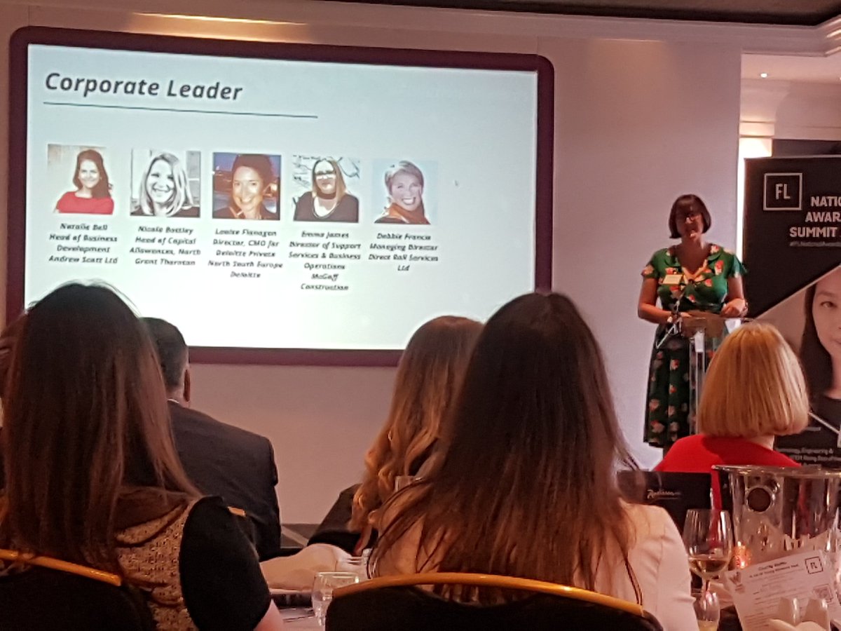 Gai3gee's tweet photo. And the winner is......
@SusannaOneFile presenting an award.. for a change, apparently 😉
#DareToLEAD #FLNationalAwards
#FLManchester #WomeninBusiness https://t.co/Ohx5Si9wdr