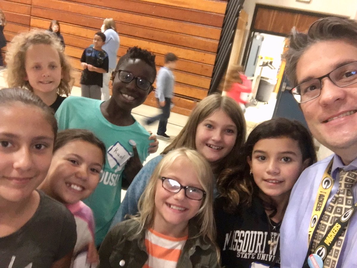 nicksofio's tweet image. Really enjoyed spending the day with our 5th Graders at their Kindness Retreat yesterday. Thanks to Jacob, Ryan and Ally from @youthfrontiers for empowering our students to share their voice. #LKCanDoKids #goodvibes #ALASconnectED