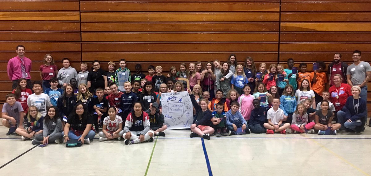 nicksofio's tweet image. Really enjoyed spending the day with our 5th Graders at their Kindness Retreat yesterday. Thanks to Jacob, Ryan and Ally from @youthfrontiers for empowering our students to share their voice. #LKCanDoKids #goodvibes #ALASconnectED