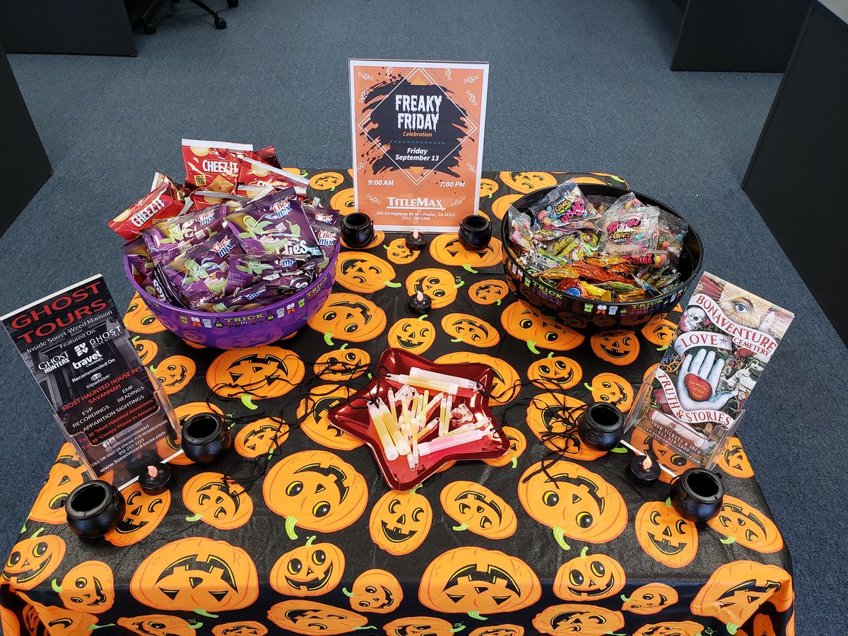 _Y_Martinez_'s tweet photo. Happy Friday the 13th, y'all!!

Stop by 856 US Hwy 80 W in Pooler for some spooooooooky treats in celebration of #FreakyFriday !!!

#CoolerInPooler #TMXCares #TMXFamily #TMXCompanies
@GregoryLudwig10 @macstrick @JimVaughanTMX https://t.co/HI2JOC67xb