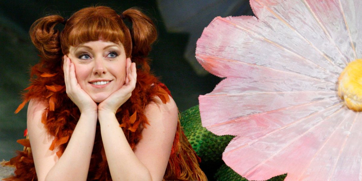 If you were enchanted by the mischievous fox family <a href="/cityunexpected/">CityOfTheUnexpected</a>, during <a href="/roald_dahl/">Roald Dahl</a>’s centenary celebrations in Cardiff in 2016, then you won’t want to miss out on Janáček's comic strip inspired opera, The Cunning Little Vixen this Autumn wno.org.uk/news/the-art-o… #RoaldDahlDay