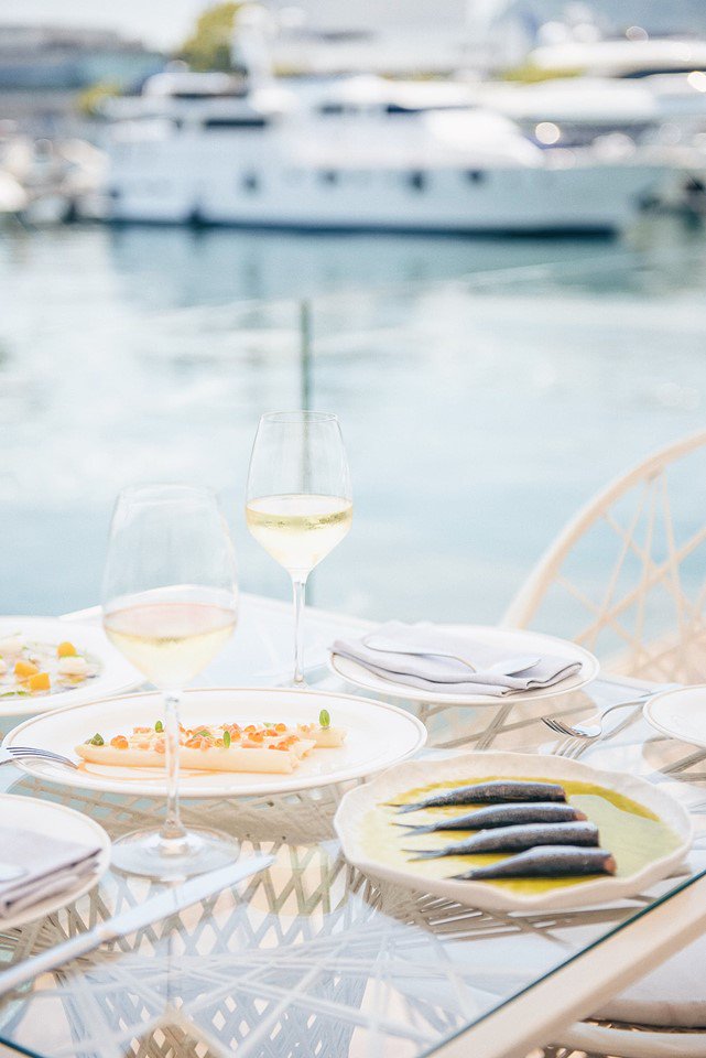 MarinaPortVell's tweet photo. Every Captain deserves a lunch like this.
Let’s celebrate at OneOcean Port Vell.
#OneOceanPortVell #OneOceanClub #PortVell #PortVellBarcelona #yacht #yachtlife #muelledeespaña #yachtdock #PortOfBarcelona https://t.co/3Vgtb2WzjH