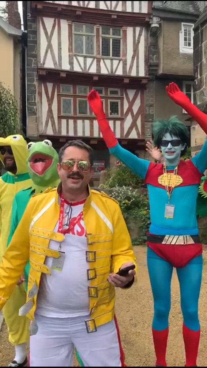 ⁦<a href="/digitalshadows/">Digital Shadows</a>⁩ loving this Queen rendition.!🎤🏆......something about ‘day job&amp; and ‘ not quitting’ comes to mind !!  <a href="/whitehatrally/">White Hat Rally</a> #everyonesachampion #keepingkidssafeonline - thank you  Whr teams ❤️