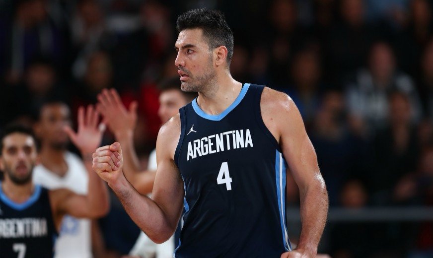 NBA_Blanco's tweet photo. Argentina🇦🇷 jugará la final del #FIBAWC tras ganar a Francia🇫🇷 con un descomunal Scola. 
Domingo 14:00
España🇪🇦-Argentina🇦🇷 🏀 https://t.co/mmSsBzUrCm
