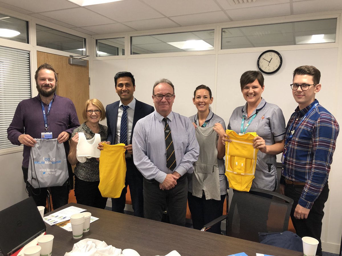 tookieco's tweet photo. Today’s fantastic clinical focus team showing the emerging Tookie product portfolio which now includes enteral. Coming soon to the NHS! 💪😃 @design_kb @TITCHinnovate @cypmedtech @PINNTCharity @piphedley @HelenShapland https://t.co/JsleLKoweZ