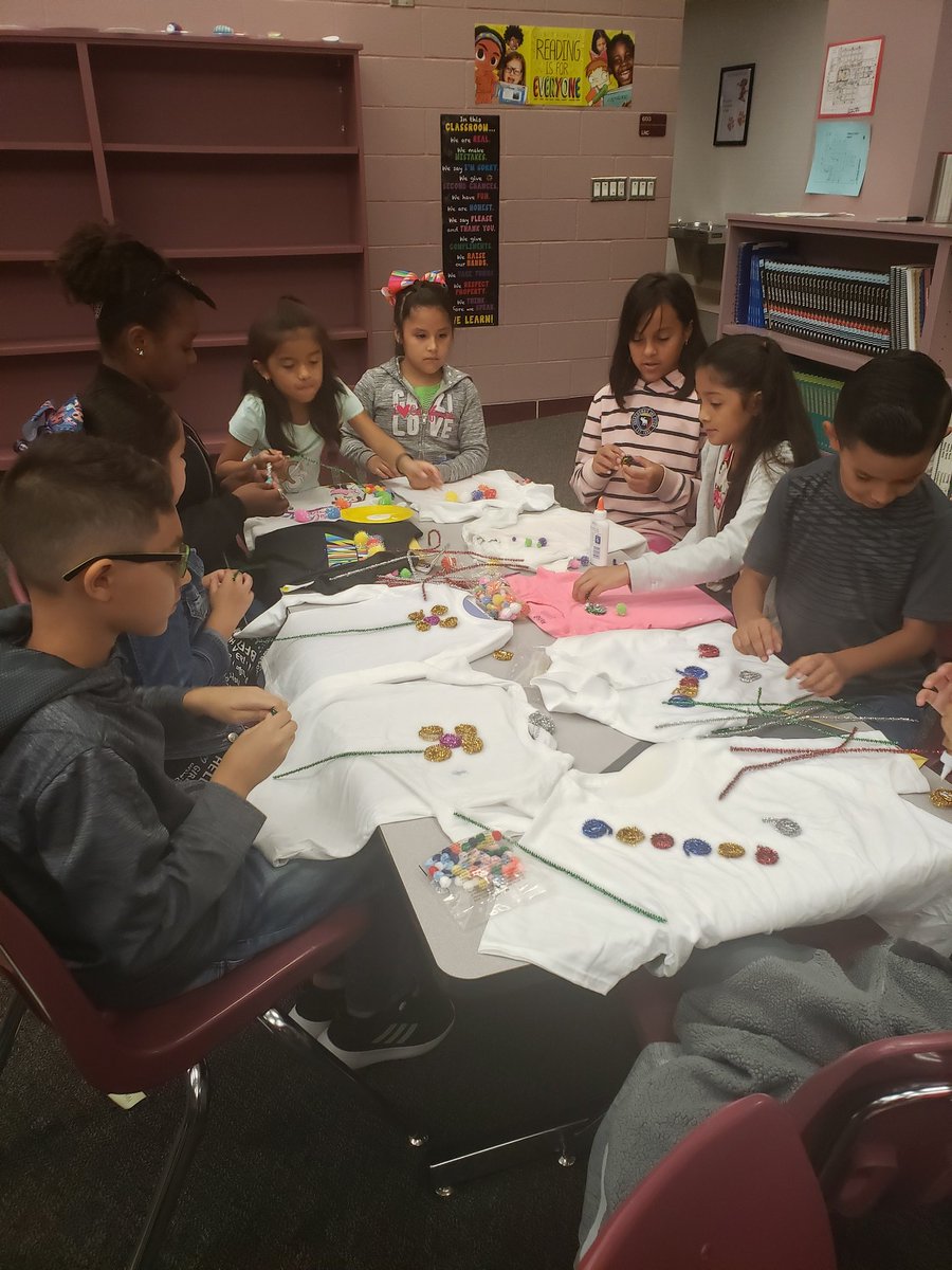 MRSBONILLA6's tweet image. Jack Fields Elementary
2nd grade &amp;amp; 5th grade
Dot day with our buddies. @humbleisd #broudtobejackfields #bethelight #jackfieldselementary #ourfutureisbright