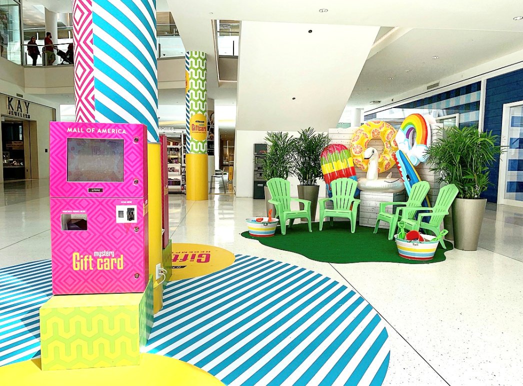 mallofamerica's tweet photo. Only three days left to redeem your #MOASummer of Play Mystery Gift cards! You have until Sept. 15 to get to the Redemption Center kiosk on Level 1, North. β https://t.co/XerahUcBb6