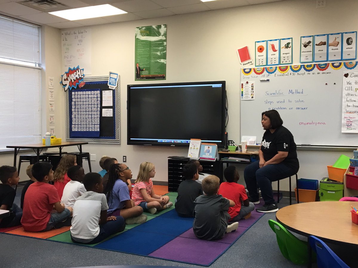 HansenMLG's tweet photo. Vega has the best ICs who love our Allstars!!! @houstonmiki is bringing some joy to the heart of one of my friends by coming to read a story to “him”!  ♥️♥️♥️#misdliveskind #vegaelem https://t.co/0BAYFwQEte