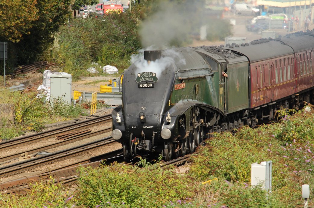 Synchorus On Twitter Union Of South Africa Flying Through Eastleigh Yesterday Making Up For Time After Running Up To 50 Minutes Late On The Swanage Belle Wrong Headboard Though Https T Co V76hfiw0sc - twitter south africa steam train roblox Synchorus On Twitter Union Of South Africa Flying Through Eastleigh Yesterday Making Up For Time After Running Up To 50 Minutes Late On The Swanage Belle Wrong Headboard Though Https T Co V76hfiw0sc - south africa steam train roblox