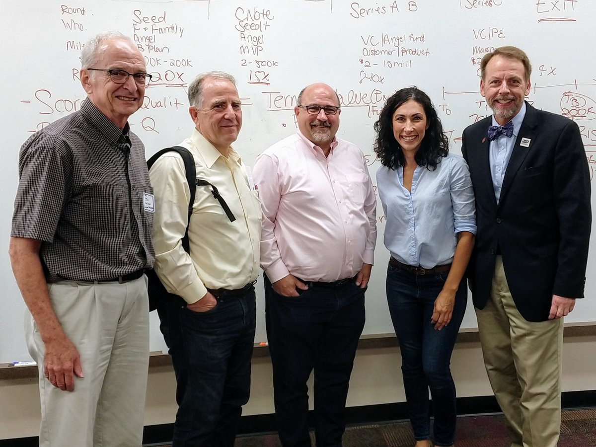matthech's tweet photo. Awesome session on firm valuation Daniela Yoder @HCBCtr @theHCDC @QueenCityAngels @venturefirstHQ #eKickstart #startupcincy @UCincy_Eclub https://t.co/aseHlsv15C