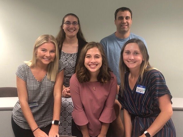 OULAspiringEd's tweet photo. Your 2019-2020 OSEA-OUL Board 🍎
Leah Phillips: President
Mikayla Julien: Vice President
Chloe McCoy: Secretary 
Tony Davis: Treasurer 
Jessica Stoneburner: Historian https://t.co/CHY8HeVnDO