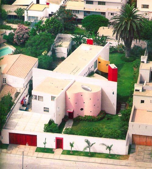 This is their Mulder House (Casa Los Andes), Lima, Peru. Circa 1985.- http://www.arquitectura.com/arquitectura/latina/obras/vivienda/arquitectonica/losandes.asp