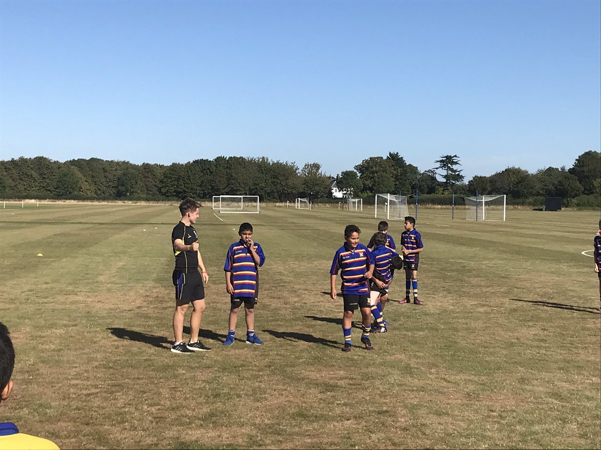 SASHertsSport's tweet photo. Great to have our Lower Sixth student coaches helping our 2nd form this afternoon, learning how to coach and inspiring the younger members of the school https://t.co/kNeuL5qP66