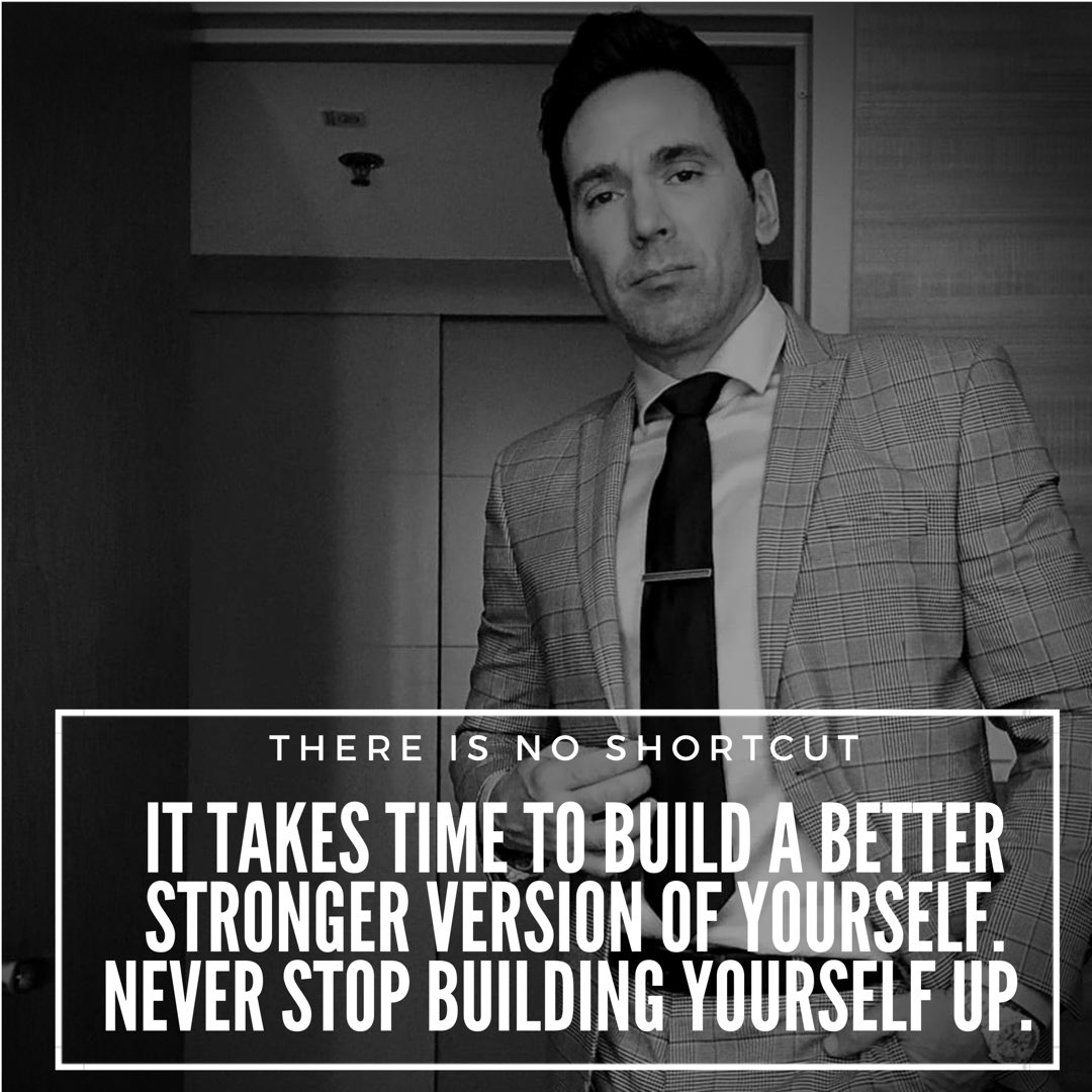 jdfffn's tweet photo. Build a better you JDF #livefearlessly #jdflivefearlessly #fearlessfrank https://t.co/ZMOUsCHDOz