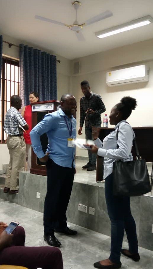 Hugues Nana Djeunga (@nana_djeunga) on Twitter photo <a href="/ACSCevents/">Wellcome Connecting Science Courses and Conference</a> <a href="/WACCBIP_UG/">WACCBIP</a> #acsc_helminths2019 I gave a talk on the progress towards elimination of lymphatic filariasis in Cameroon, with a special emphasis on the importance of the Test and Not Treat (TaNT) strategy. This talk generated lot of interest and discussions. <a href="/ACSCevents/">Wellcome Connecting Science Courses and Conference</a> <a href="/WACCBIP_UG/">WACCBIP</a> #acsc_helminths2019 I gave a talk on the progress towards elimination of lymphatic filariasis in Cameroon, with a special emphasis on the importance of the Test and Not Treat (TaNT) strategy. This talk generated lot of interest and discussions.