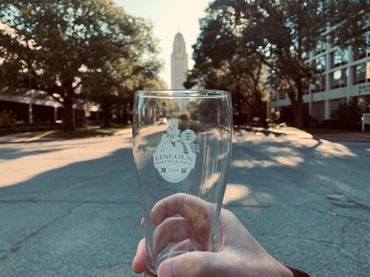 VisitLincolnNE's tweet image. You know what rhymes with Friday? Beer. Okay, maybe not, but there is a point to this post. Don't forget to return your Lincoln Craft Beer Tour booklets to the Visitors Center before Dec. 31. A FREE tulip pint glass is on the line while supplies last! #DontWorryBeHoppy🍻🎉
