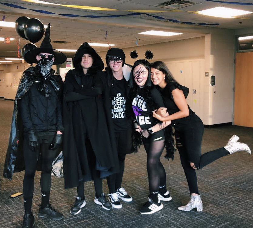Mariaallred's tweet photo. i gotta feelin, that tonight’s gonna be a good night🤩 - black eyed peas #phshoco19 @WhatsUpSouth @SOUTH_STUCO https://t.co/3xLBT5A2iT