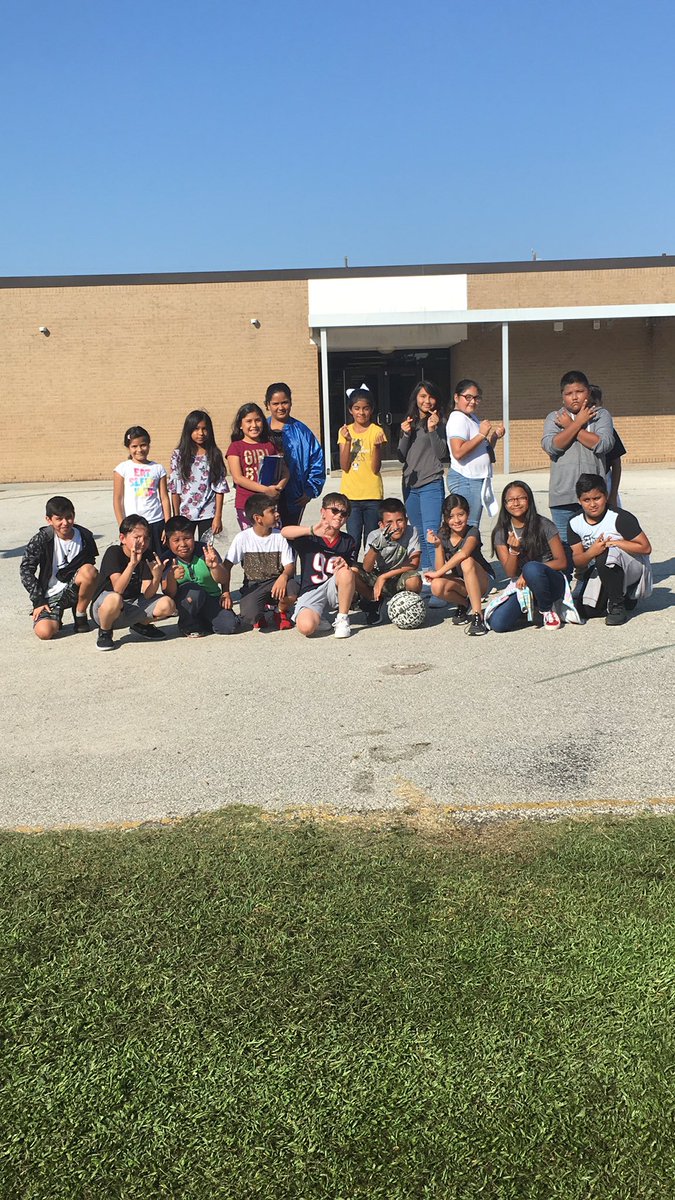 So proud of my 5th grade class ! <a href="/GreenwoodKISD/">Greenwood Forest</a>  They won 20 golden tickets in the first four weeks of school! <a href="/KleinISD/">Klein ISD</a>