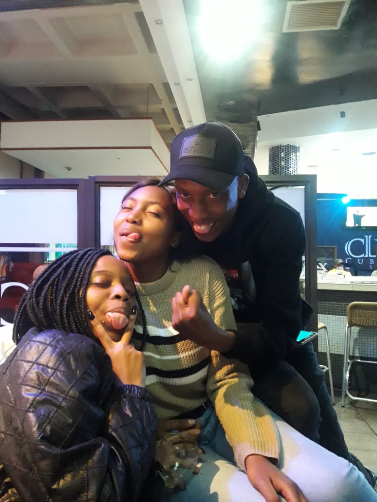 Trybs's tweet photo. @Pang_Masuoane thought id join in too
#BackthenvsNow https://t.co/sOoMqisyR4