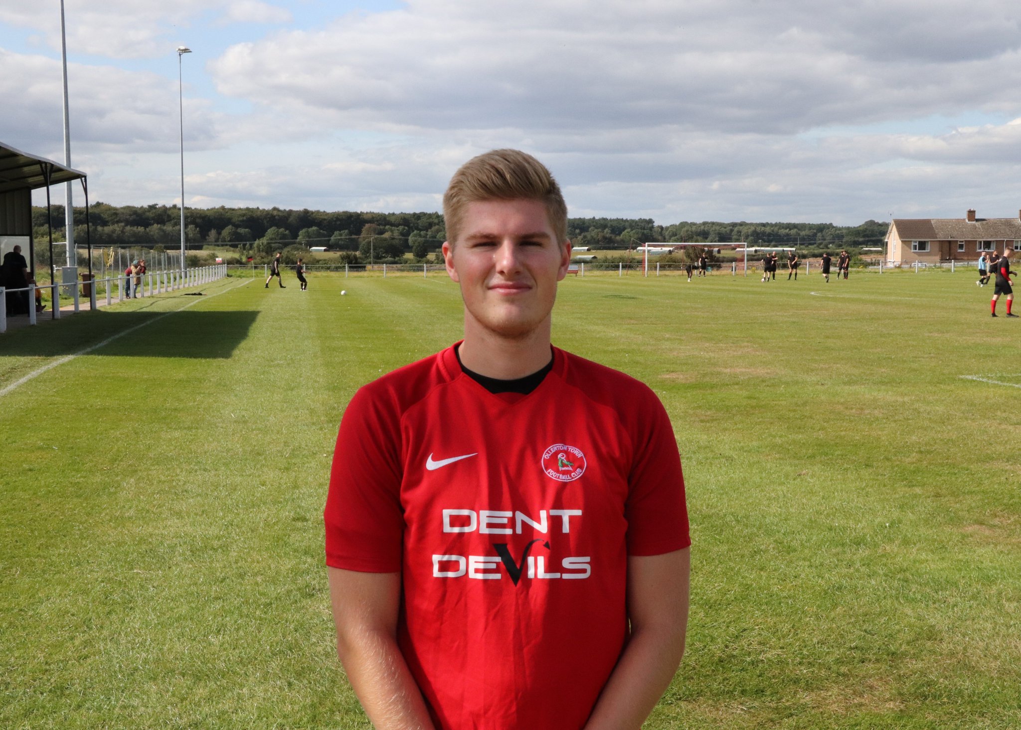 A very happy birthday to full back Tom Moody! 